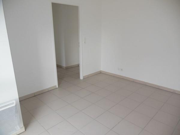Toulouse 31200 Quartier Croix Daurade/ Bonnefoy  SANS FRAIS AGENCE  T4 Récent de 83.50m² avec  Terrasse couverte de 8.60m² 1 place de parking en sous sol