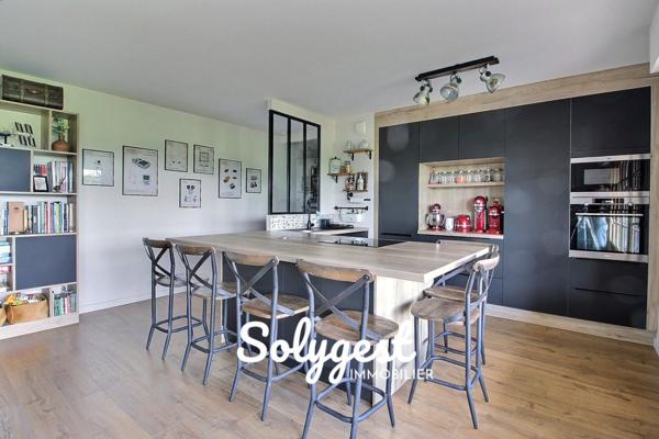 Appartement 4 pièce(s) 3 chambre(s) 90.67 m²