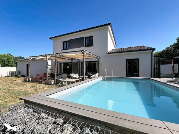 Maison 499 000 € Cornebarrieu 5 p 123 m² DPE A