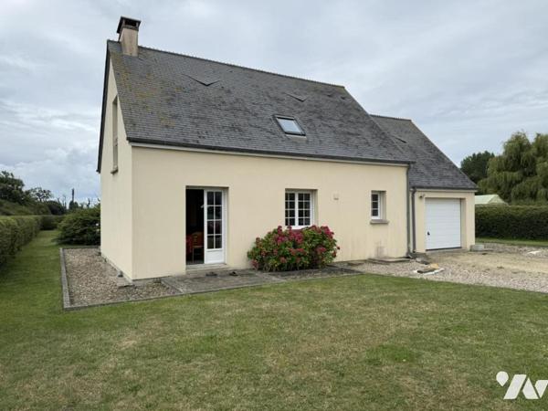 Maison avec beau jardin entre mer et bourg