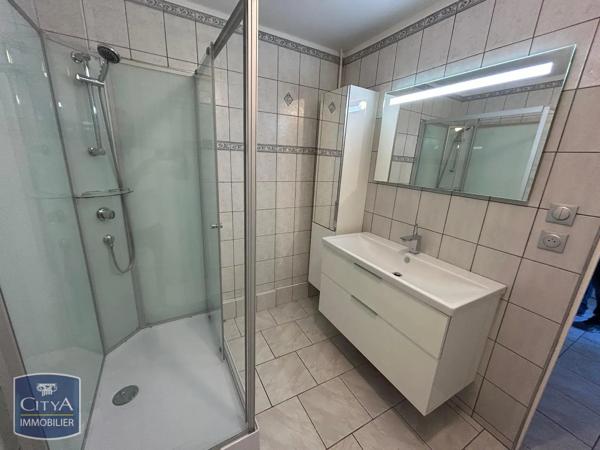 Appartement à louer 3 pièces 77.01m² Grenoble (38100)