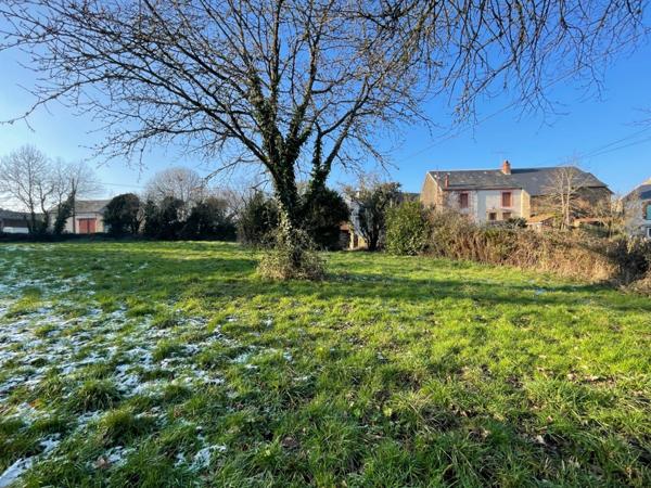 Maison de campagne avec dépendances à saisir! 44000€