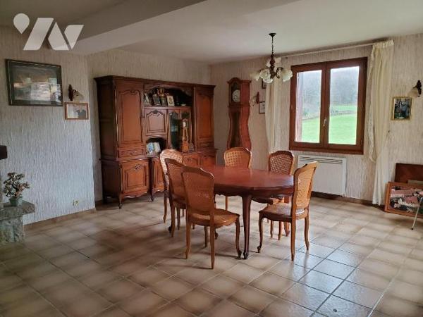 Maison à Vendre à Mourioux-Vieilleville (23210) en Creuse (23)
Cette maison de 106,9 m² se sit...