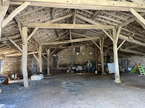 Maison à vendre à Sainte-Hermine en Vendée (85210), ref : 85088-2280