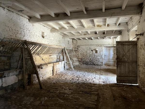 Maison à vendre à Sainte-Hermine en Vendée (85210), ref : 85088-2280