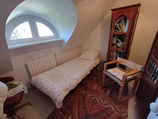 Morlaix (29600) Morlaix, parc du Château et collège, maison 3 chambres avec garage sur 630m2 de terrain.