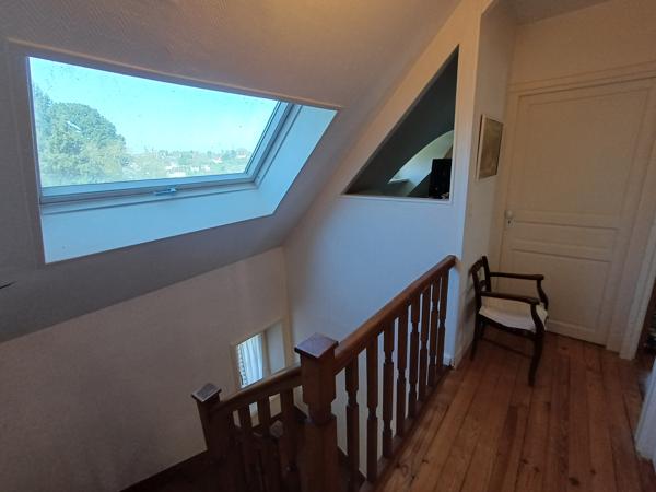 Morlaix (29600) Morlaix, parc du Château et collège, maison 3 chambres avec garage sur 630m2 de terrain.