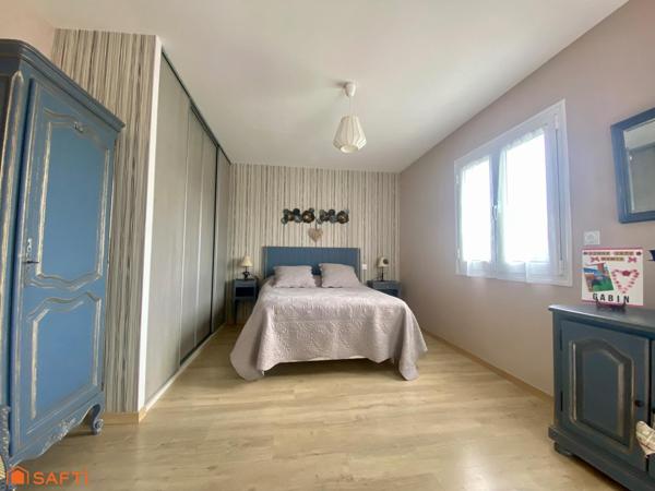 Maison offrant de beaux volumes