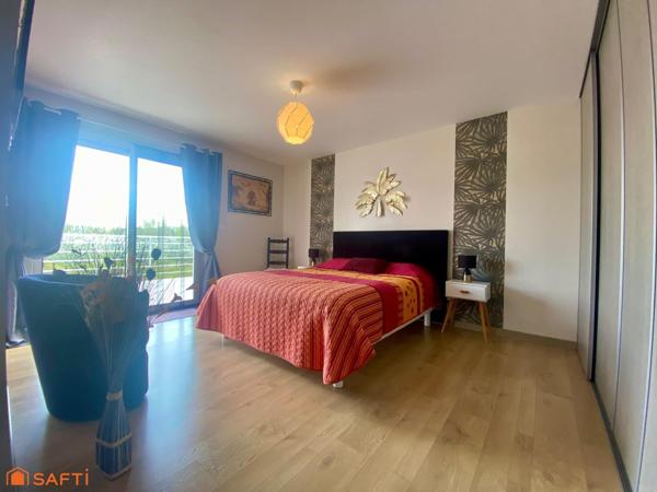 Maison offrant de beaux volumes