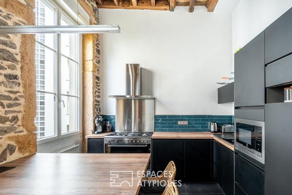 Ancien rénové proche métro Saxe Gambetta