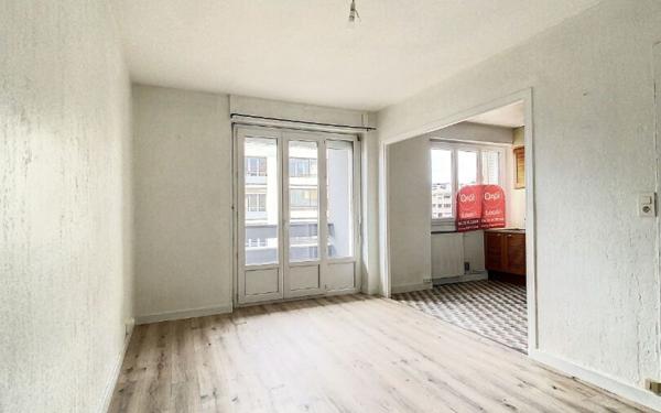 Appartement à louer    1 pièce •  Clermont-Ferrand