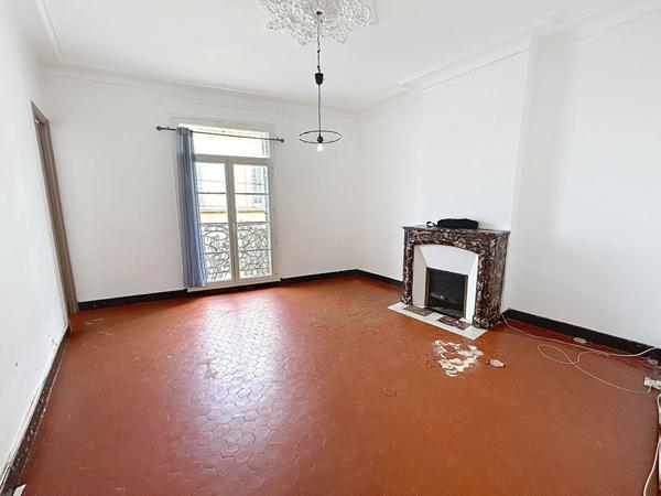 À vendre : Appartement 4 pièces à Toulon, secteur Saint Jean