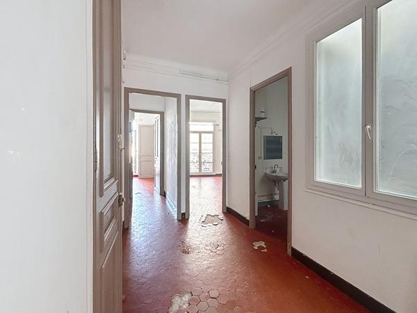À vendre : Appartement 4 pièces à Toulon, secteur Saint Jean