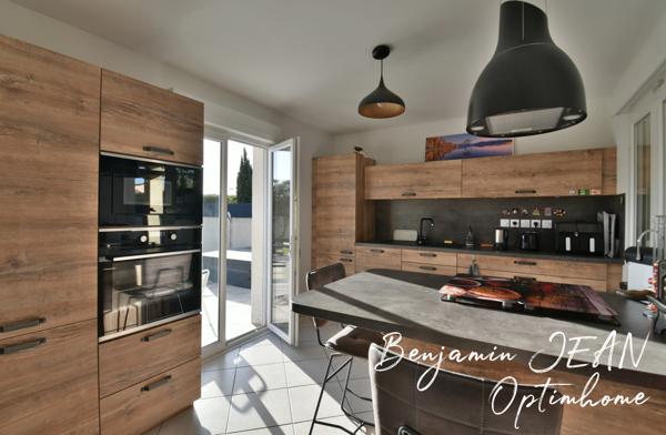 Villa contemporaine de plain-pied avec prestations haut de gamme – Sauvian