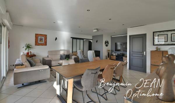 Villa contemporaine de plain-pied avec prestations haut de gamme – Sauvian