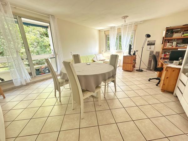 Appartement 3 pièce(s) 2 chambre(s) 78 m²