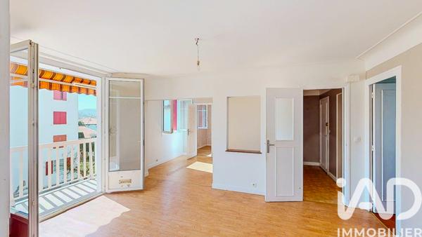 Appartement à vendre 4 pièces 74 m² Hendaye