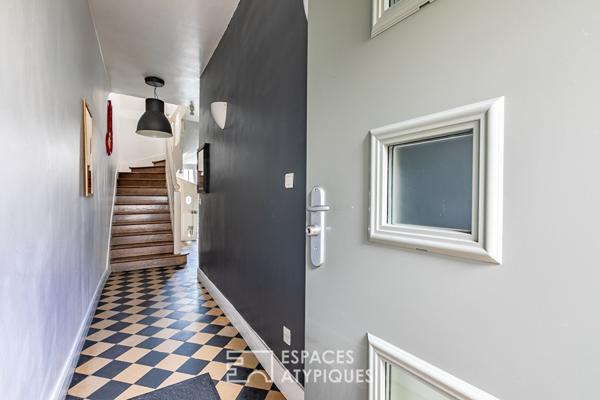 Maison de famille rénovée avec dépendances aménagées et jardin proche Senlis