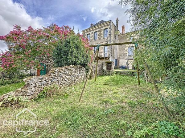 Maison à vendre 9 pièces ()