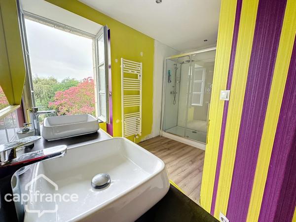 Maison à vendre 9 pièces ()