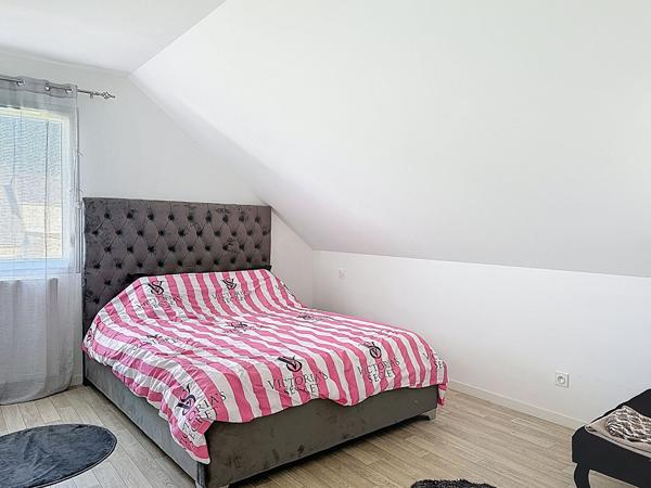 Maison Trelaze 4 pièce(s) 100 m2
