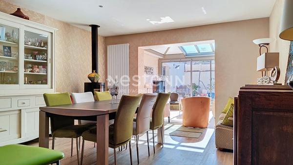 Maison à vendre 5 pièces aux Sables d'Olonne 3 Chambres jardin garage proche commerces et mer