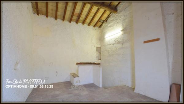 A vendre Maison de village à rénover T6 90 m2 - 34530