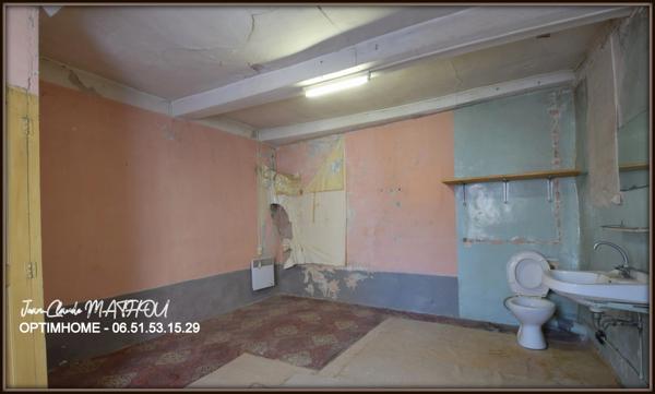 A vendre Maison de village à rénover T6 90 m2 - 34530