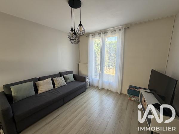 Maison à vendre 4 pièces 75 m² Soyaux