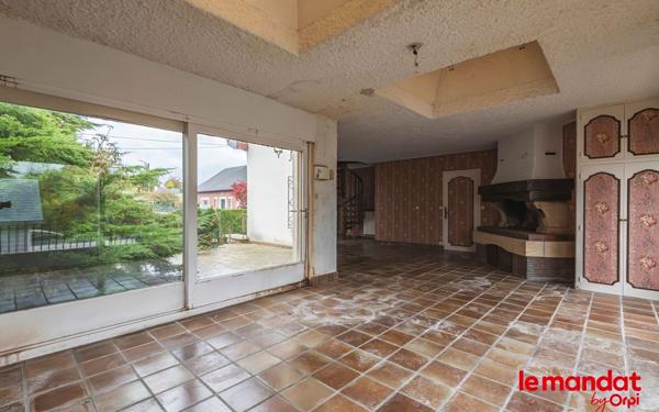 Maison à vendre    4 pièces • 165 m2 La Francheville