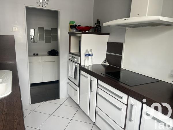 Appartement 4 pièces de 66 m² à Domont (95330)