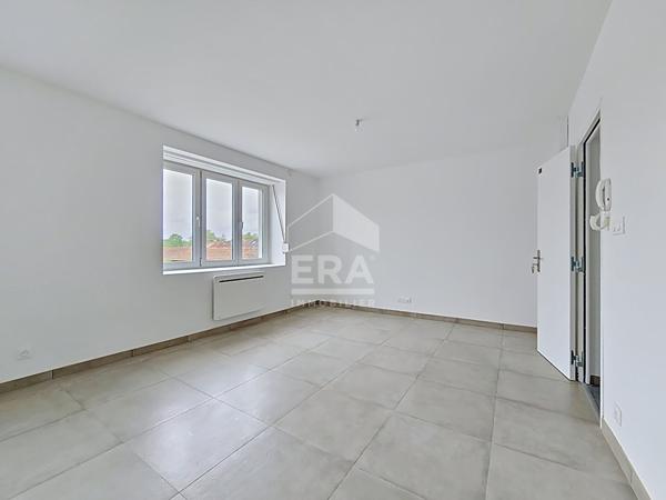 Appartement 2 pièces rénové à Longlaville avec balcon