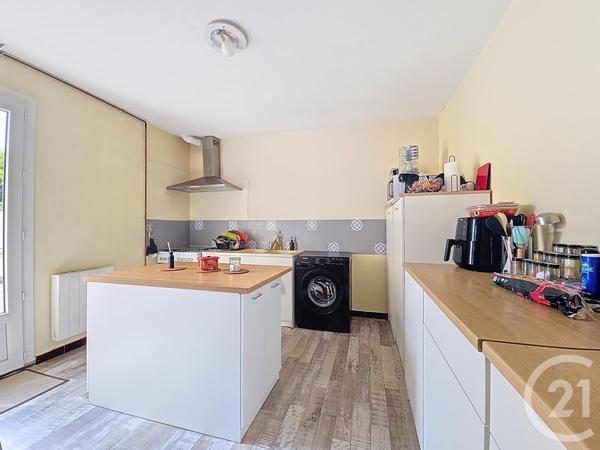 Maison à vendre  4 pièces - 90,20 m2 VARENNES SUR ALLIER - 03