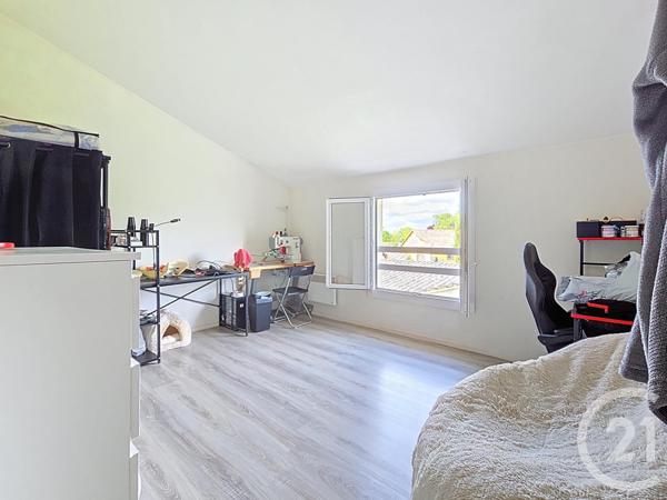 Maison à vendre  4 pièces - 90,20 m2 VARENNES SUR ALLIER - 03