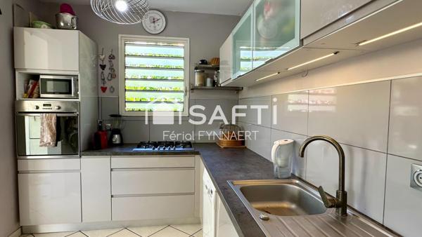 Rare ! Maison plain-pied avec piscine, plage à pied