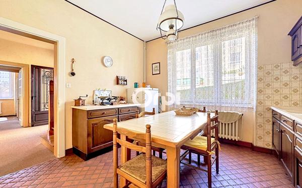 Maison à vendre    6 pièces • 120 m2 Limoges