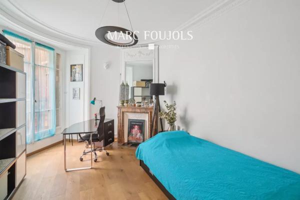 PARIS XVII ARC DE TRIOMPHE appartement familial 111 m²