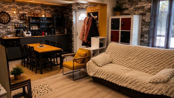 Exclusivité Capifrance – Maison individuelle de 101 m² et sa dépendance aménageable de 25 m² – Grand terrain clos de 1 980 m² avec sa piscine de 4x8m – Charette-Varennes (71270)