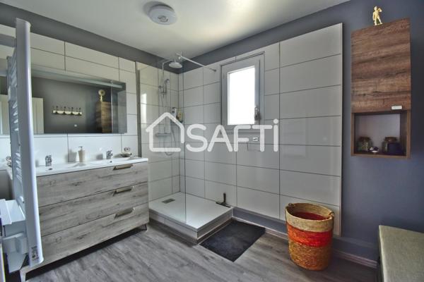 Superbe maison sans TRAVAUX à CHateau Arnoux 04