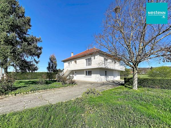 Saint Galmier : Maison 4 pièce(s) 101m2 hab sur 4902 m² de terrain.