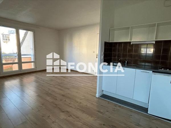 Location Studio 30.67 m² - LOIRET Olivet 45160