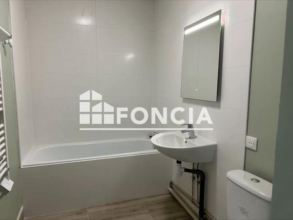 Location Studio 30.67 m² - LOIRET Olivet 45160