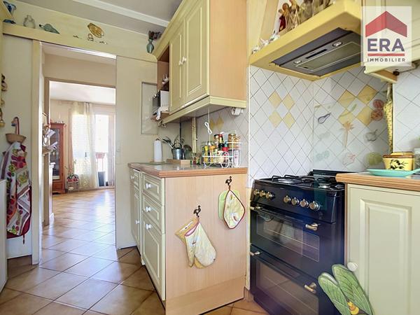 MARSEILLE 13EME - APPARTEMENT T3/4 - TRAVERSANT ET CALME - QUARTIER LA ROSE SAINT JEROME