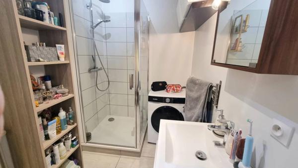 VENTE – APPARTEMENT T3 atypique en duplex – CHALLES-LES-EAUX 60,45 m² habitables – 2ème étage