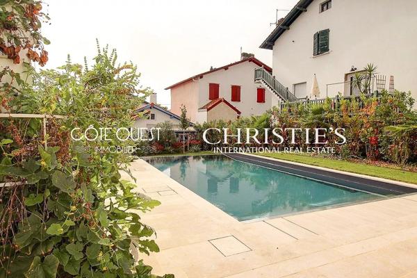 À vendre Saint-Jean-de-Luz – Maison rénovée de 200 m² avec piscine