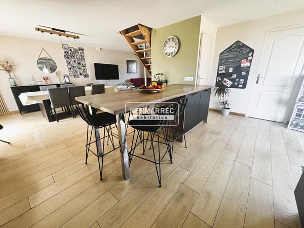 Maison 5 pièces – 105 m² environ à Vitré (ref : 3327)