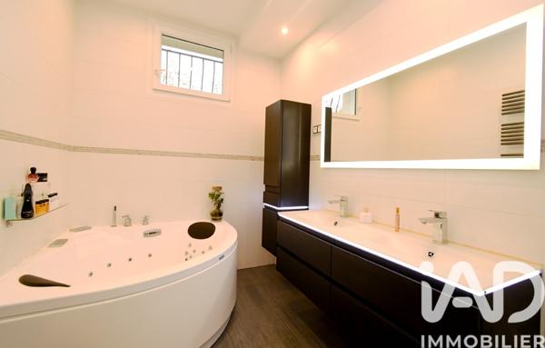 Maison à vendre 6 pièces 170 m² Étiolles