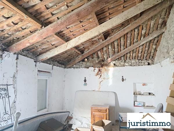 Cairanne (84290) Authentique bâtisse de 1880 avec vue dominante et potentiel exceptionnel