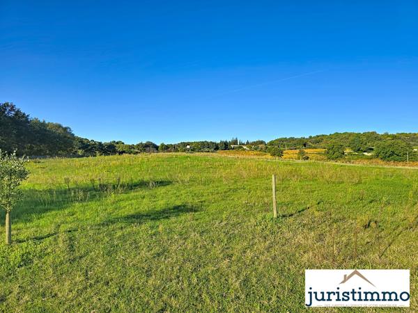 Cairanne (84290) Authentique bâtisse de 1880 avec vue dominante et potentiel exceptionnel