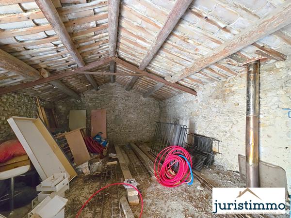 Cairanne (84290) Authentique bâtisse de 1880 avec vue dominante et potentiel exceptionnel